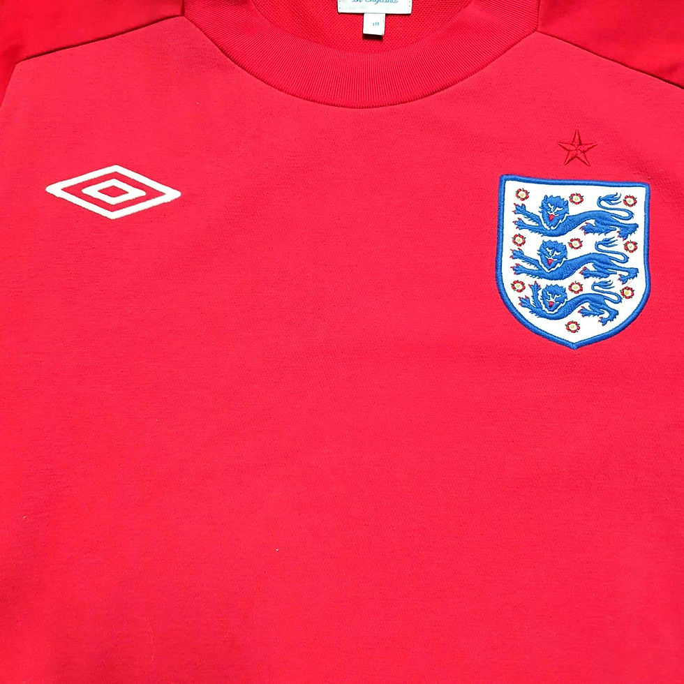 Miniatura: Inglaterra 2010 Away P 5/6