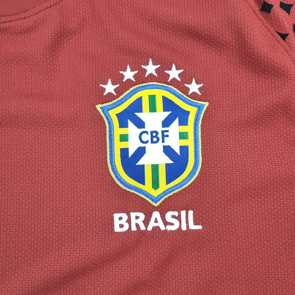 Miniatura: Brasil 2010 GK Vermelha Nova