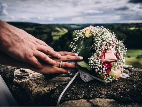 Hochzeitsfotografie / Reportage & Brautpaarshooting in Münsingen und dem Lautertal