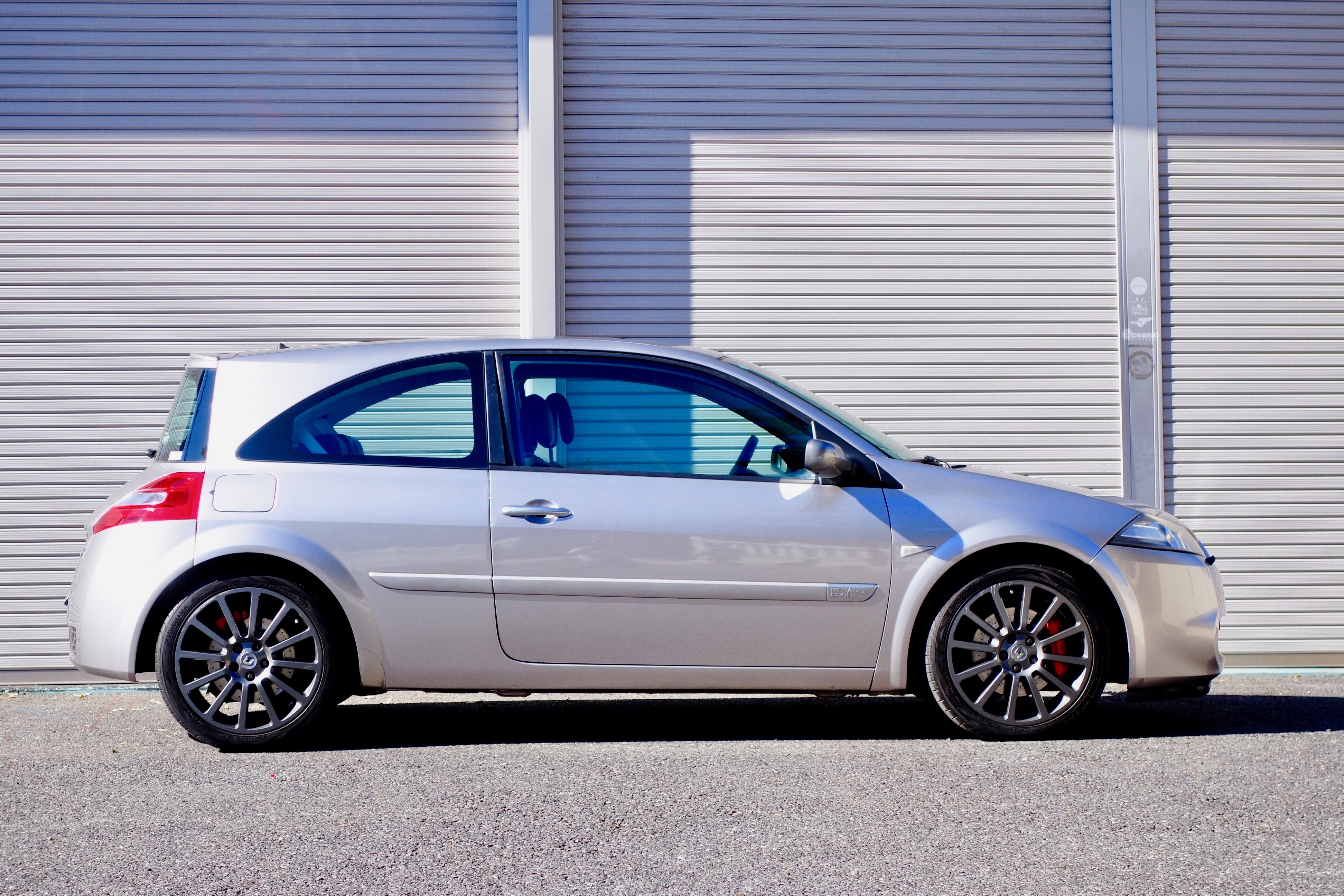 08 Renault Megane Rs The Standard