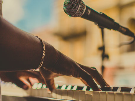 自宅で出来るトレーニング☆リップロールはなんでやるの？