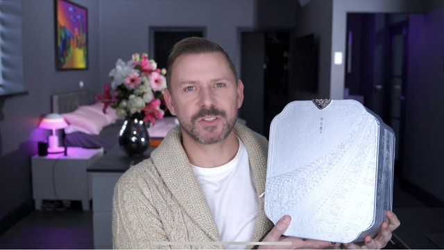 Florasis being recommended by top Youtuber Wayne Goss