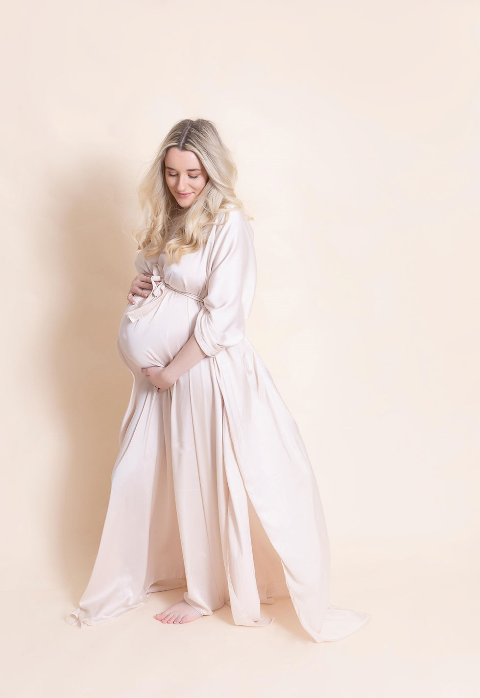 Thumbnail: STUDIO OR ON-LOCATION PREGNANCY WOMAN ONLY $595