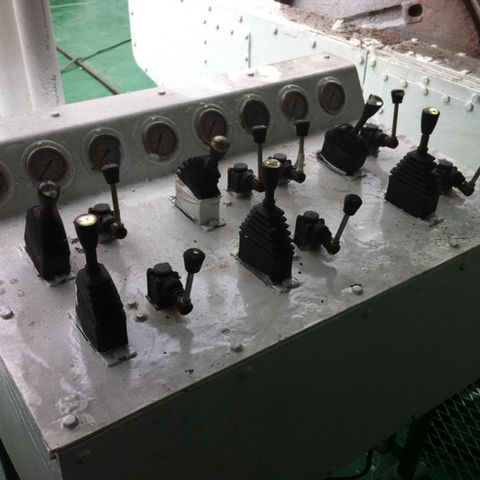 Consola de operación para tres Winches