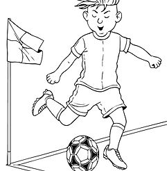 ילד בועט כדורגל ליד דגל הקרן – ציור להדפסה לילדים