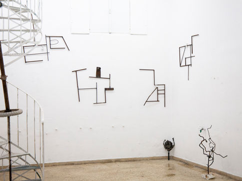 an exhibition that i couldn't make by myself