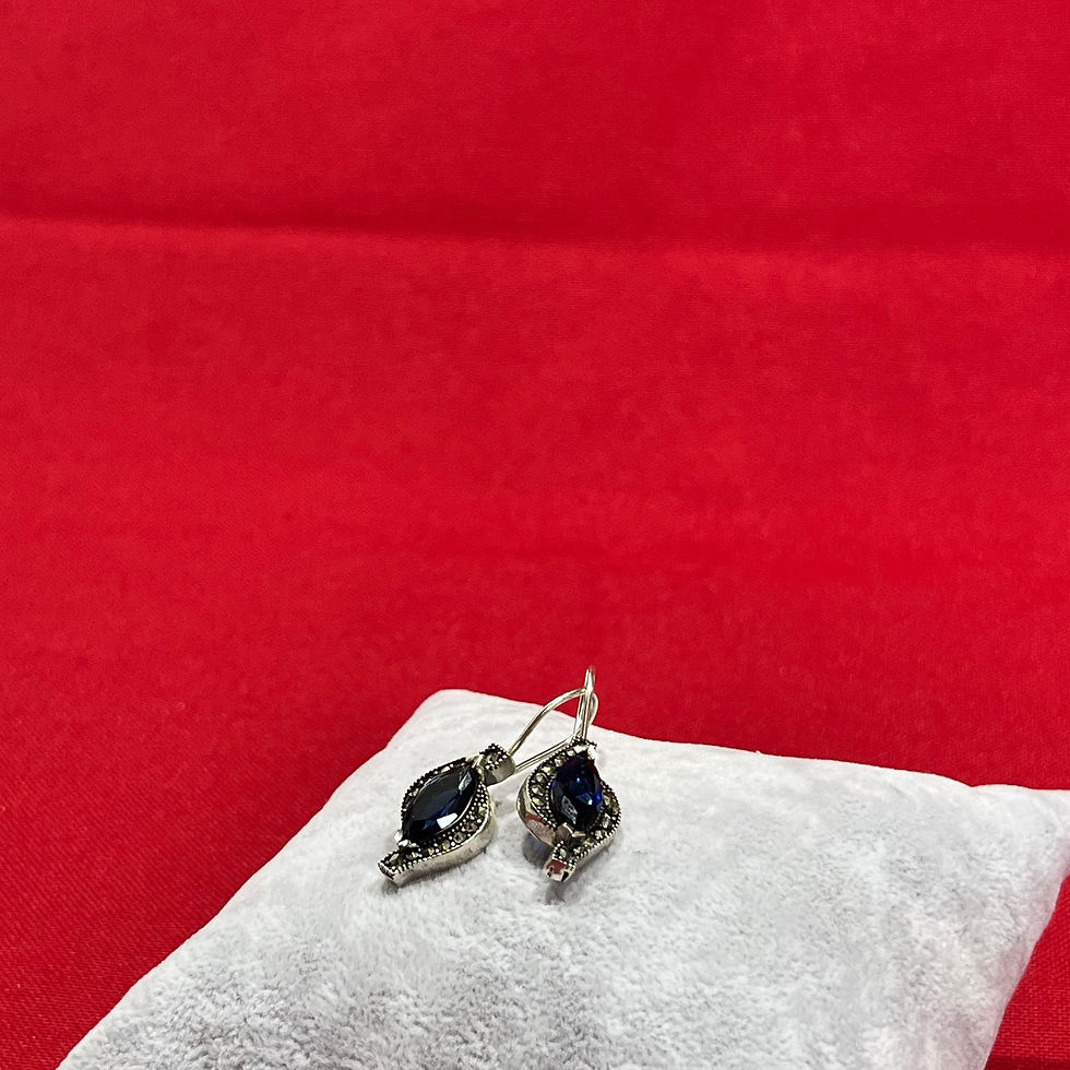 Küçük resim: Lacivert Akik Taşlı 925 Ayar Gümüş Küpe