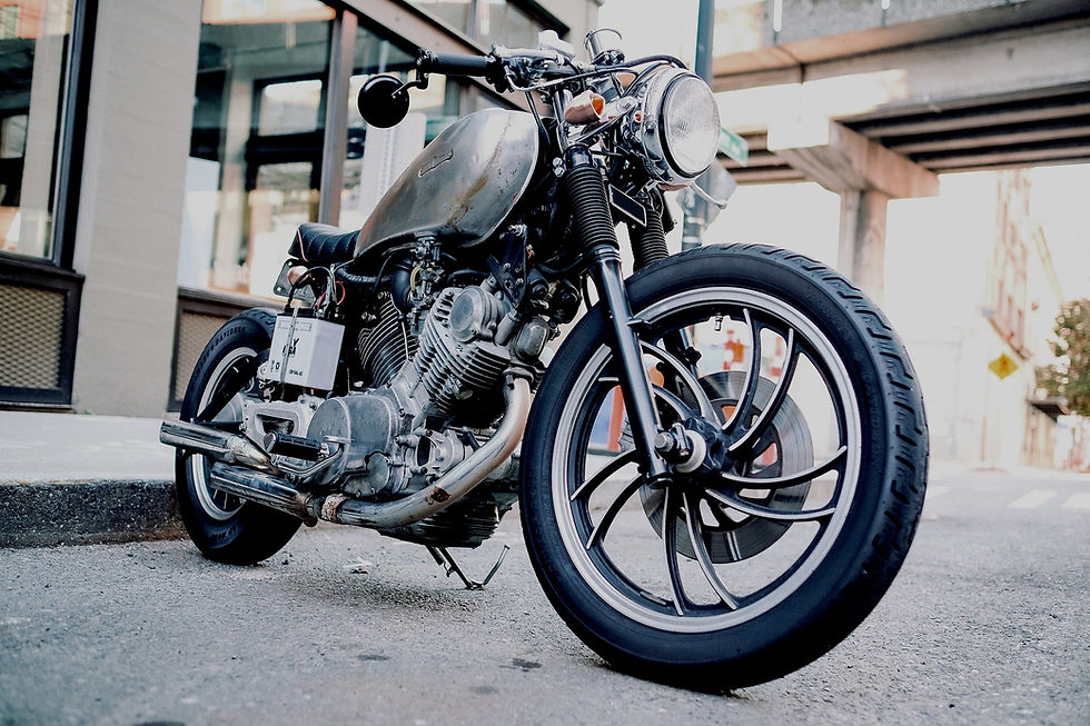 PPF em Motocicleta preta