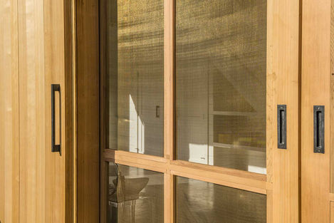 barn-door-detail.jpg