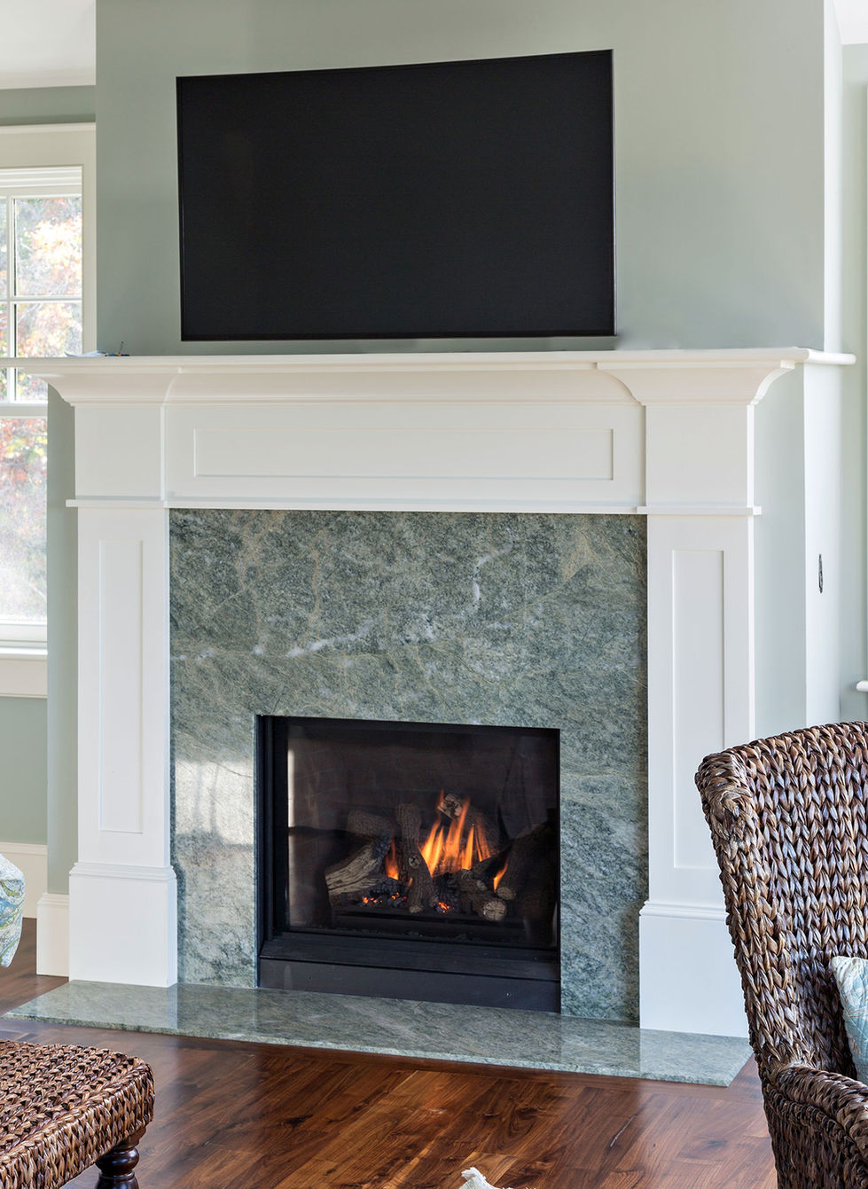 Fireplace2.jpg