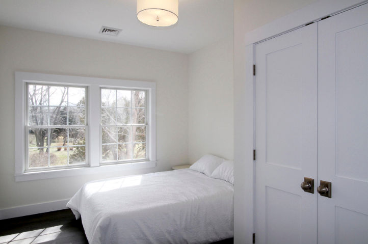 bedroom2-1.jpg