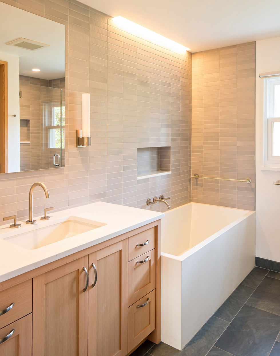 Bathroom14.jpg