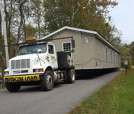 Mobile-Home-Movers-and-Transporation.webp
