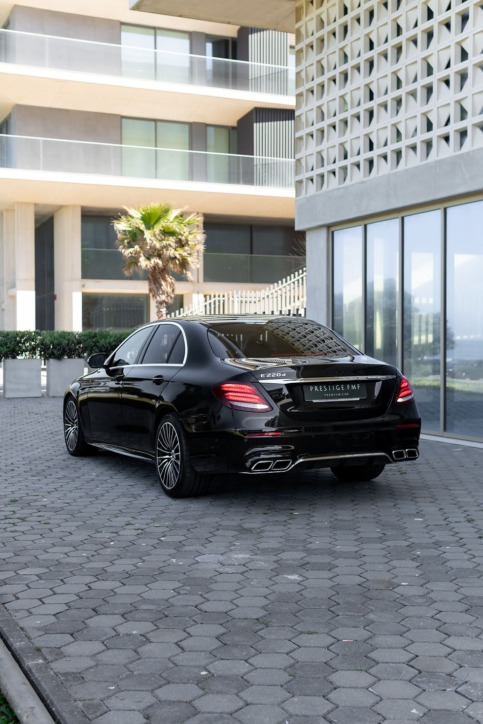 Miniatura: MERCEDES E220D 2018