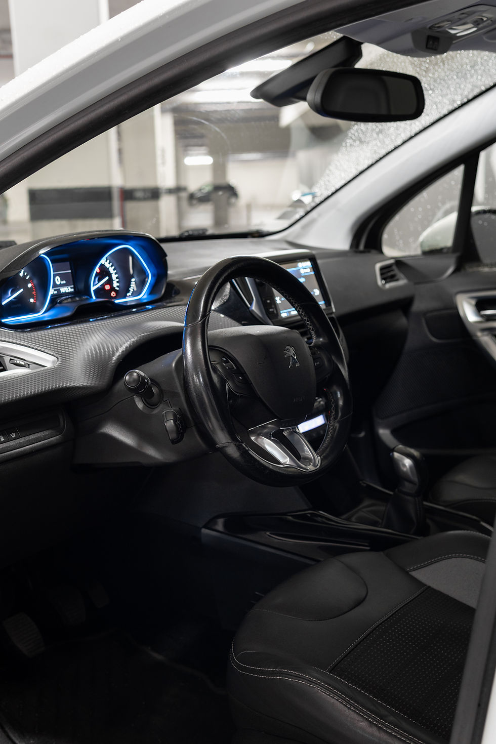 Miniatura: PEUGEOT 2008 1.6hdi Full extras Ano 2018 84,000 KM