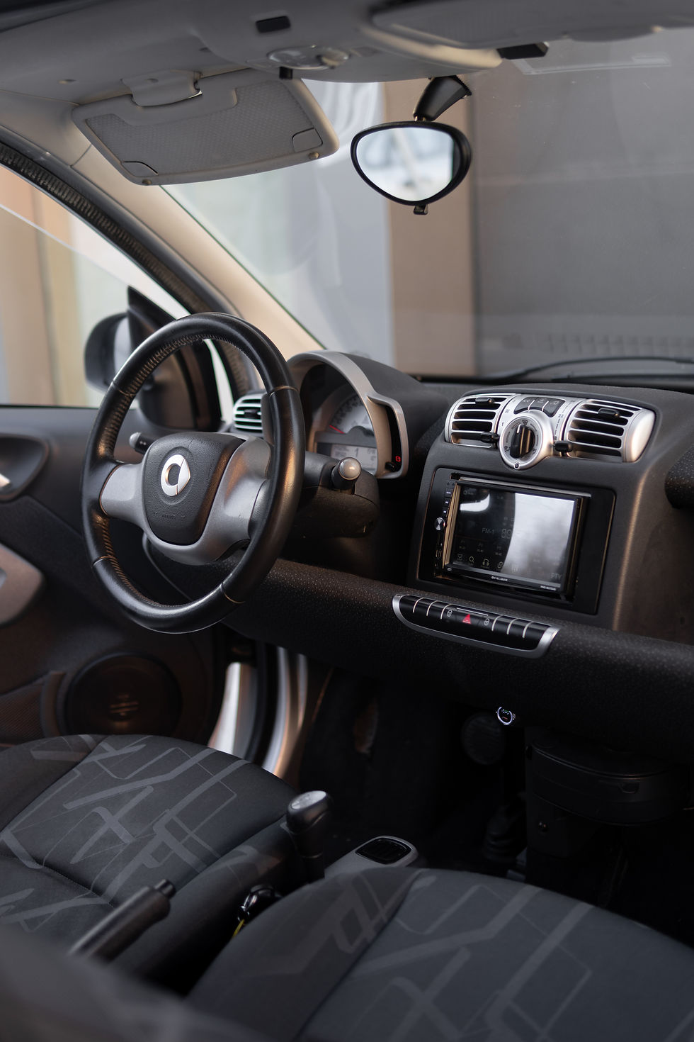 Miniatura: SMART FORTWO CDI 2010-08