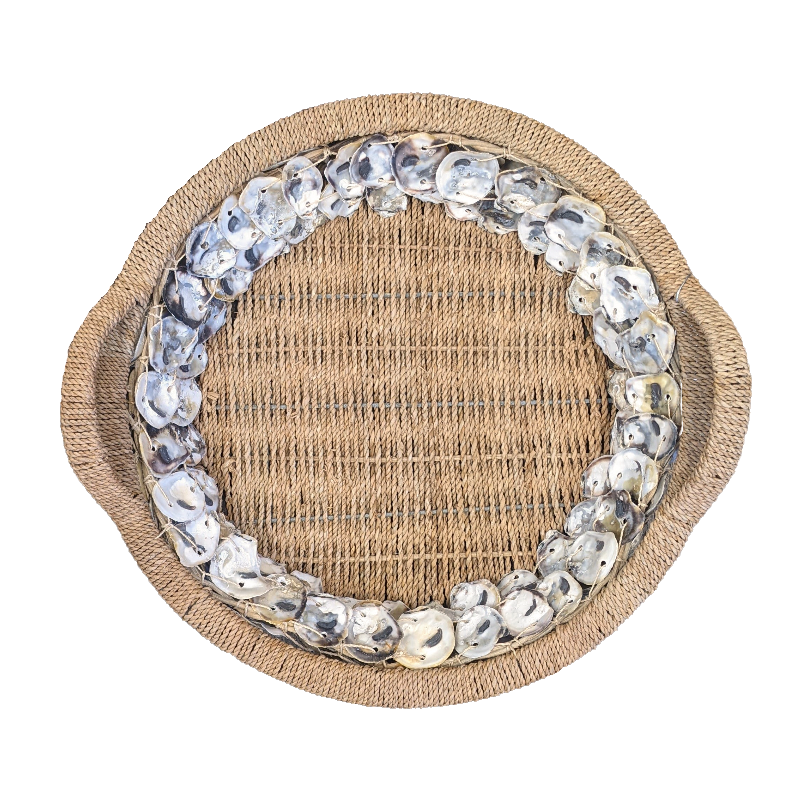 Miniatura: Overhead view of 19" round shallow oyster shell and rope basket with handles