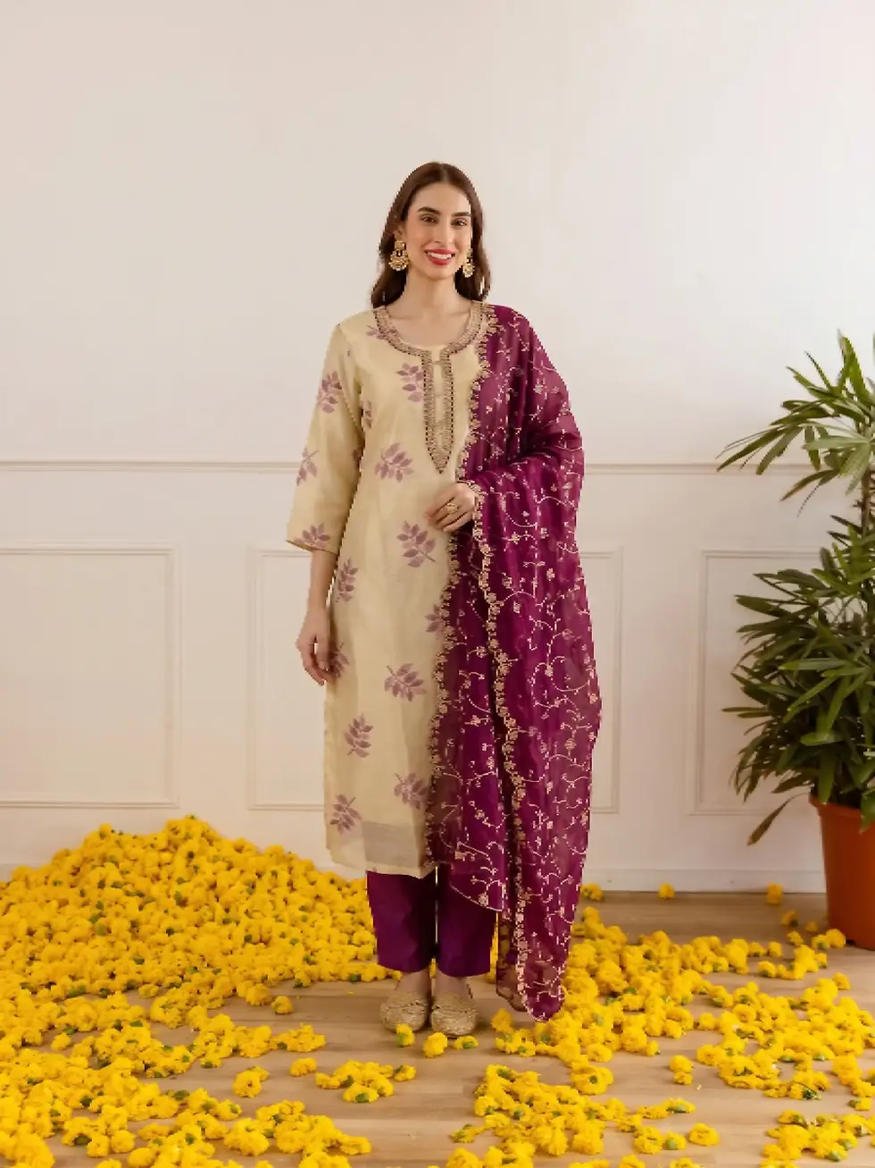 Tissue Leaf Motif Kurta With Plum Trouser &  Dupatta Front View