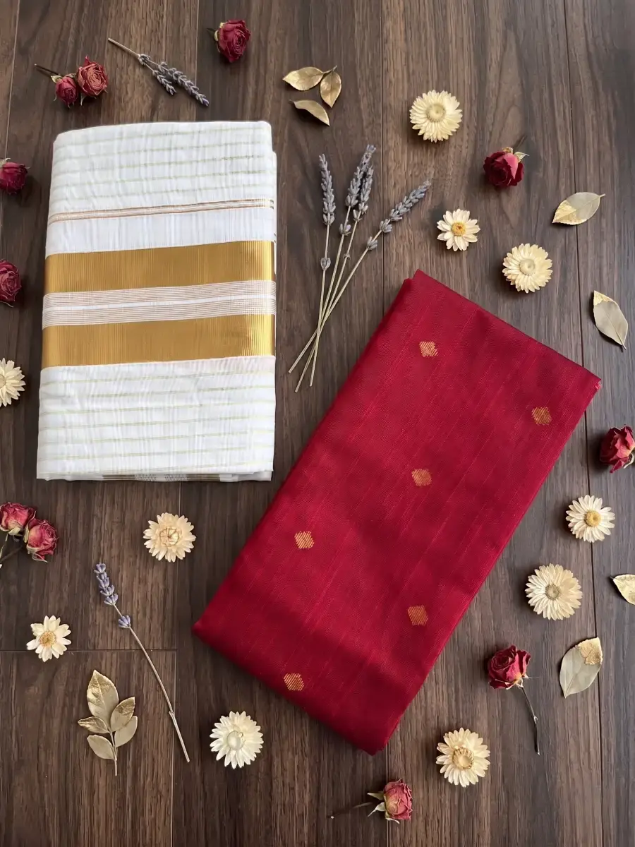 Thumbnail: Golden Stripe Kasavu Cotton Setmundu With Maroon Blouse Top  View