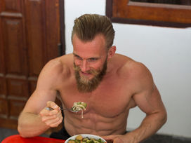 "Eating for Success: Balancing High-Protein Meals with Healthy Mindsets."