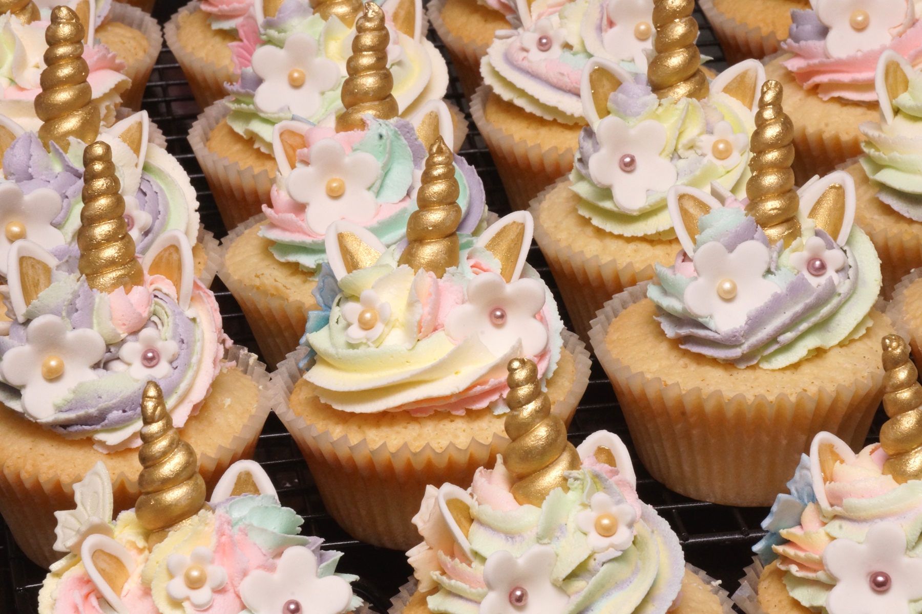 Unicorn Cupcakes 2