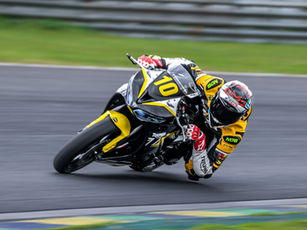 Pedro Balla domina estreia da Daytona 660 Cup em Interlagos