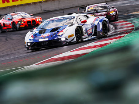 Lamborghini # 63 domina etapa noturna em Magny-Cours e conquista primeira vitória da Sprint Cup em 2025