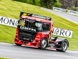 Líder, Diego Collet faz a pole position da categoria F-Truck em Guaporé