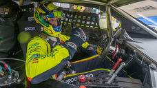 A NASCAR Brasil chega ao lendário Autódromo de Interlagos para a disputa da terceira etapa da temporada 2026, o Sonic Grand Prix, e Jorge Martelli quer transformar a experiência e a constância em resultados expressivos no principal palco do automobilismo nacional.