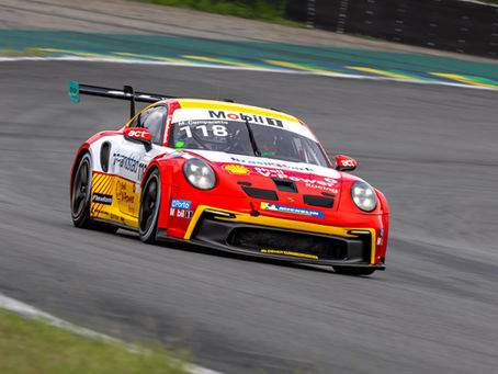 Nesta sexta-feira Matheus Comparatto garantiu o quinto lugar no treino livre da Porsche Cup, em Interlagos. O piloto de 19 anos disputa sua segunda temporada na categoria e busca o primeiro título nos carros de turismo.