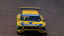 Felipe Fraga chega à décima etapa da Stock Car com 110 pontos de vantagem sobre Gaetano Di Mauro, após um resultado adverso em Brasília e com o alerta ligado pelos maus resultados recentes. De 16 a 18 de outubro, Cascavel (PR) recebe a disputa no Autódromo Internacional Zilmar Beux. O líder da Eurofarma RC soma 789 pontos, enquanto o campeonato ainda oferece 411 pontos nas três etapas restantes.