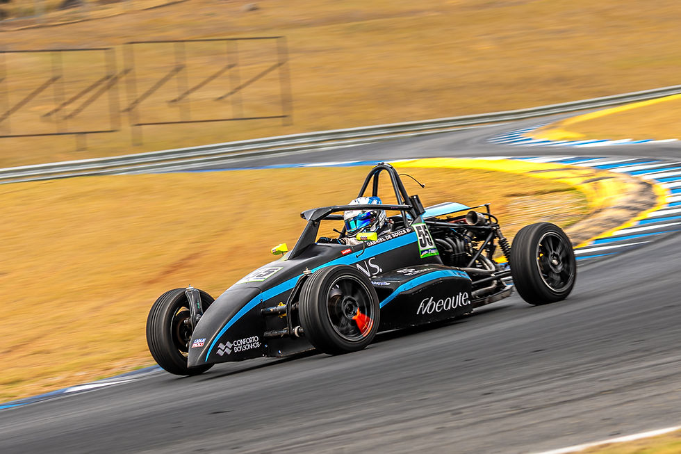 Gabriel Souza # 55 nos treinos da F-1600 antes de instalar as novas asas, Velocitta (Carlos Rossi / Red Line)