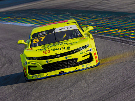 A NASCAR Brasil Series chega a Chapecó (SC) para a primeira fase dos playoffs da temporada 2026, em um fim de semana que promete novos desafios para pilotos e equipes. Ao volante do Chevrolet Camaro #87 da Team RC, Jorge Martelli encara a etapa com boas expectativas e motivação especial para acelerar diante do público catarinense, em uma região com a qual mantém fortes vínculos.