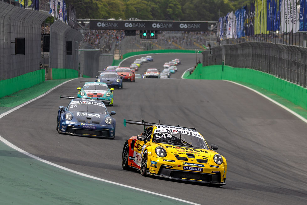 A Porsche Cup tem 21 temporadas de história, com dez delas realizando campeonatos de sprint, de endurance e atribuindo ao maior pontuador de ambos o título overall. Nunca um mesmo piloto levantou os três troféus no mesmo ano.    Esta é a meta de Marçal Muller e da equipe Farben em 2026.