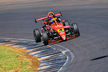 Marcel Fachini encerrou a rodada da Fórmula 1600 em Cascavel com uma vitória e um segundo lugar. O piloto da Scuderia Fachini reagiu após uma escapada para ganhar a Corrida 1 por 0s170 e voltou ao pódio na segunda prova, completando um domingo de resultados importantes para o Campeonato Paulista e a Copa Brasil.