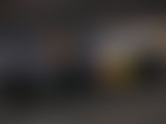 Max Verstappen venceu neste sábado a Sprint de Singapura pela Red Bull, completando 20 voltas em 39min48s162. O holandês recuperou a liderança com o acidente de George Russell no fim da primeira volta e terminou à frente de Lewis Hamilton, a 2s591, e Charles Leclerc, a 16s871. Um toque entre Oscar Piastri e Lando Norris na última volta tirou Piastri da prova e deixou Kimi Antonelli em quarto.