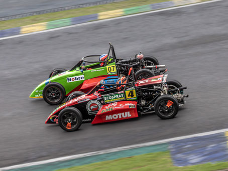 F1600: Fachini larga do fundo do grid e vence em Interlagos