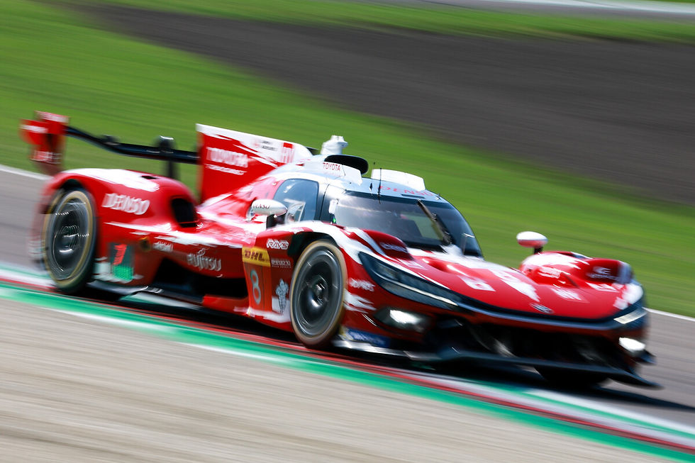 A Toyota Racing chega à etapa de Spa-Francorchamps na liderança dos campeonatos de construtores e pilotos do WEC 2026, após vencer com o carro # 8 e registrar um terceiro lugar com o # 7 em Ímola, resultado que antecede a corrida deste sábado (9), às 9h de Brasília.