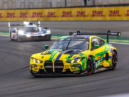 A realização do Rolex 6 Horas de São Paulo 2026, entre 10 e 12 de julho, ocorrerá com operação ajustada no Autódromo de Interlagos devido a obras em andamento, incluindo redução de capacidade na arquibancada A para cerca de seis mil pessoas e alterações em áreas específicas do circuito.