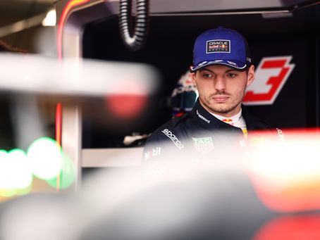 Max Verstappen afirmou que a Red Bull tentará alterar o carro antes da classificação para o Grande Prêmio do Canadá após enfrentar dificuldades no Sprint, encerrado com o holandês 15,935s atrás de George Russell. Isack Hadjar também relatou problemas, depois de perder potência quando ocupava a P8 e retornar aos boxes durante a prova.
