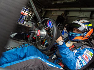A PP Motorsport iniciou a temporada 2026 da Copa Truck com um segundo lugar na Corrida 2 no Autódromo Internacional Orlando Moura. Atuando no desenvolvimento de um combustível inovador, o time pontuou com seus três caminhões Mercedes-Benz em Campo Grande (MS). Além do pódio obtido na segunda prova, a equipe registrou resultados entre a sétima e a 12ª colocações, superando problemas mecânicos e de ajuste ao longo das atividades da etapa de abertura do campeonato.