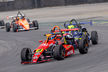 A Fórmula 1600 retorna a Interlagos nos dias 1º e 2 de agosto para uma etapa muito importante na construção do campeonato. Depois da rodada de Cascavel, Lucas Monteiro lidera a classificação geral com 165 pontos, dez à frente de Marcel Fachini. A 8ª etapa também começa com confrontos diretos nas divisões Super, Master e Light.
