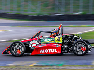 Marcel Fachini busca ampliar liderança na 6ª Etapa da Fórmula 1600 em Interlagos após sequência de recuperações históricas