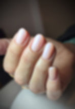 לק ג'ל ובניית ציפורניים בקצרין