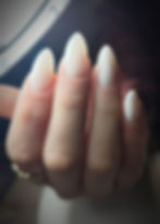 לק ג'ל ובניית ציפורניים בקצרין