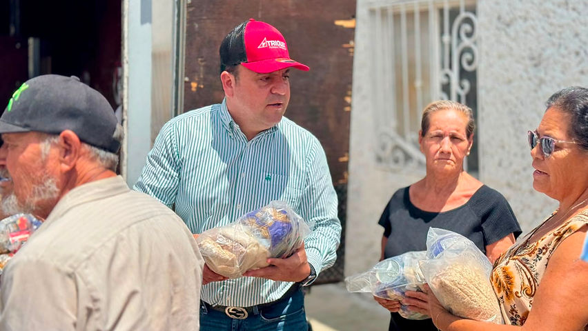 emo amrez visita la colonia oma inda y entrega apoyos alimentarios