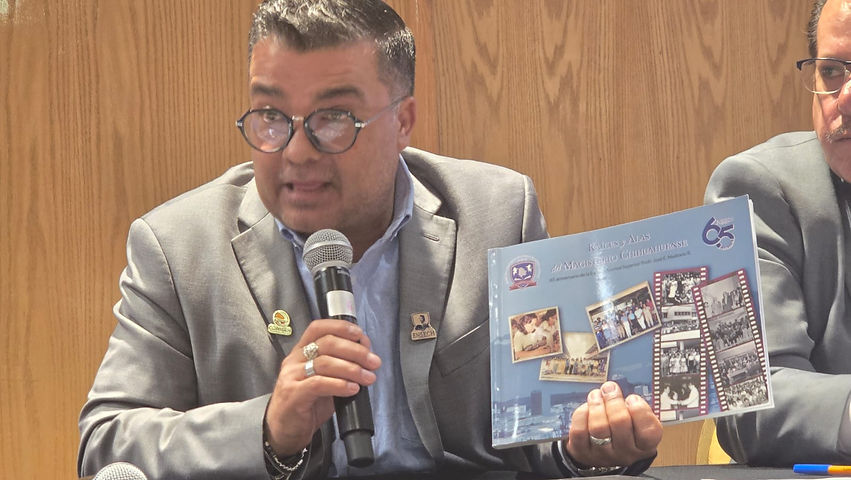 Ensech celebra 65 años de historia con el libro “Raíces y Alas del Magisterio Chihuahuense”