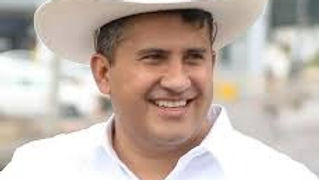 Asesinan al alcalde de Uruapan, Carlos Manzo, durante festejos del Día de Muertos