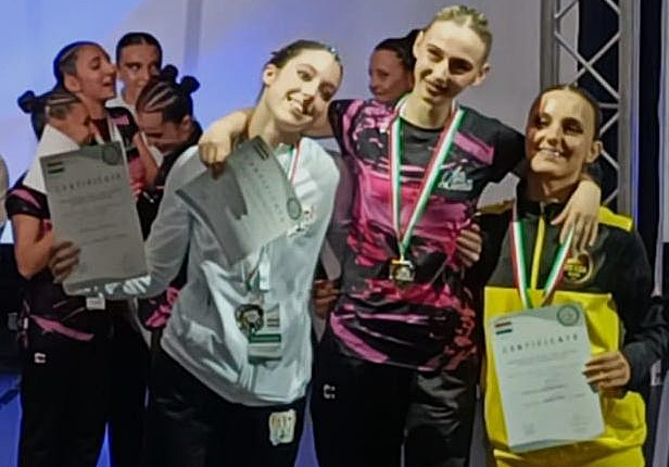 La Campionessa Nazionale della "Danza Aerea" Gaia Di Gaspare, vola ai mondiali di Praga 