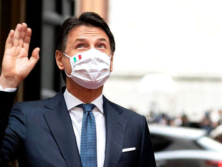 Oggi è stato il suo ultimo giorno da Premier. Per Giuseppe Conte arrivano gli attestati di stima